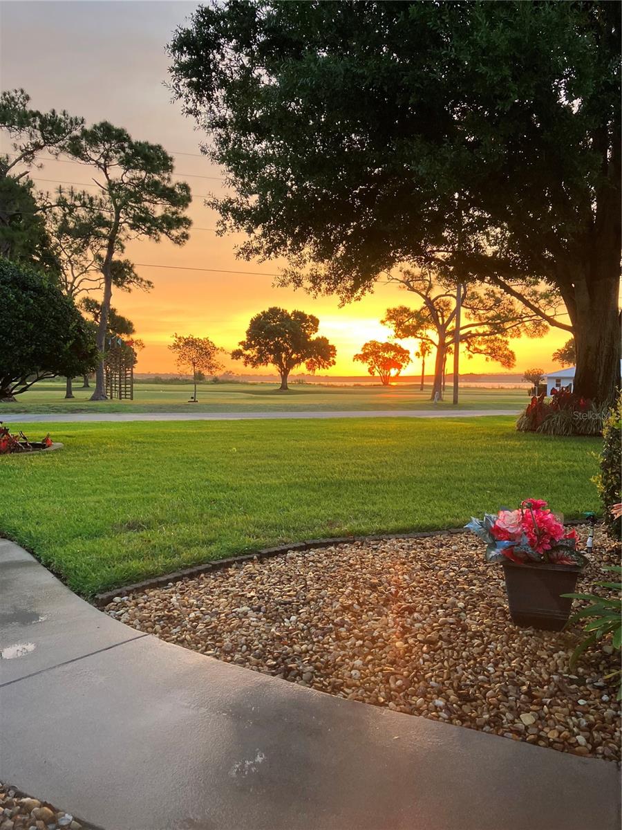 77 W LAKE DAMON DR, AVON PARK, FL, 33825