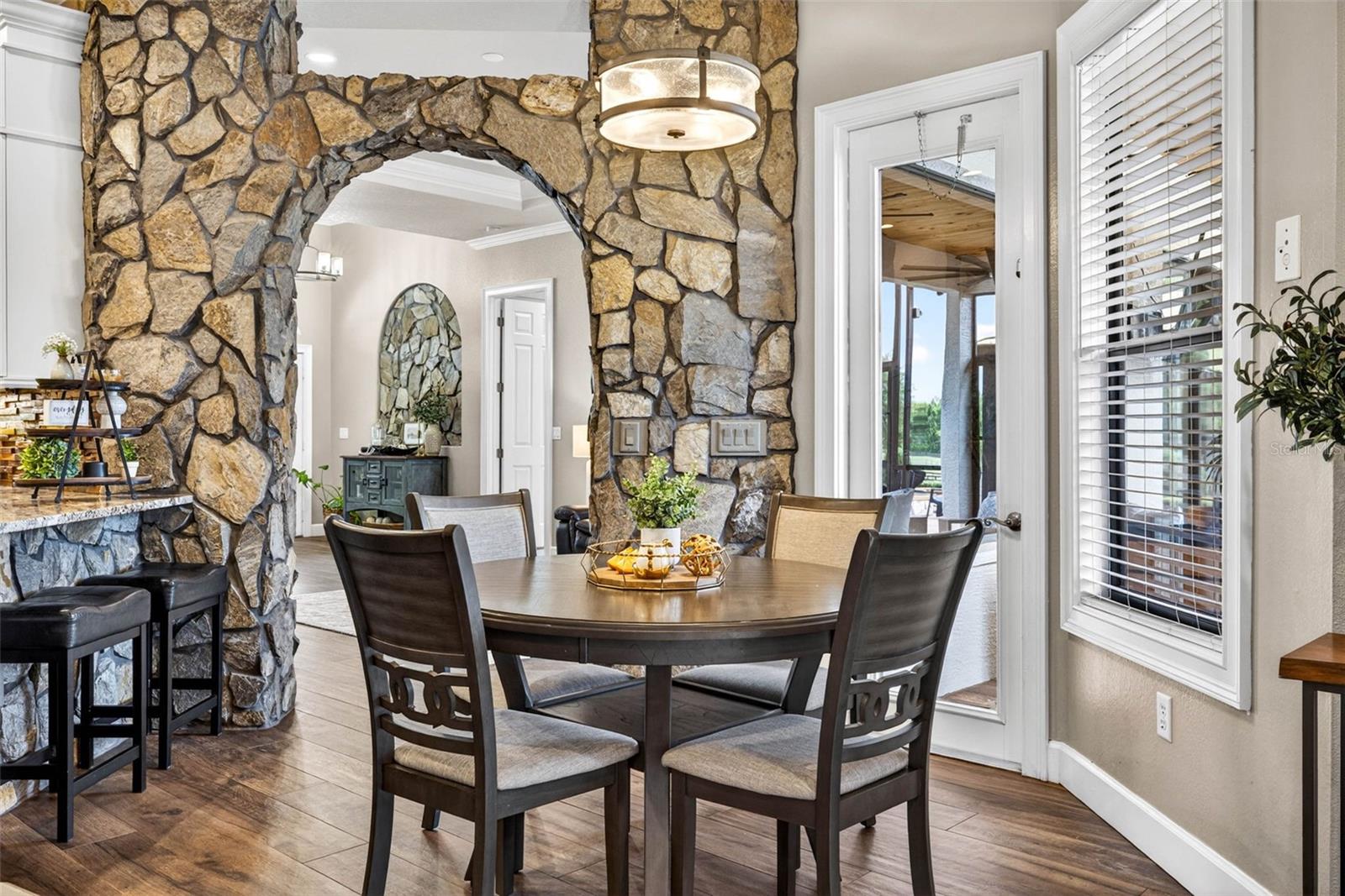 11311 GRANDVIEW DR, DADE CITY, FL, 33525