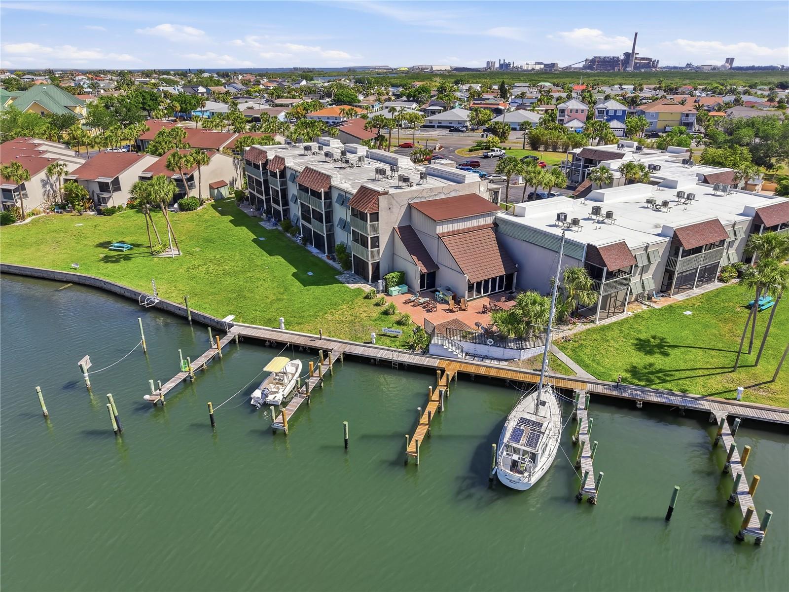 1028 APOLLO BEACH BLVD #203, APOLLO BEACH, FL, 33572