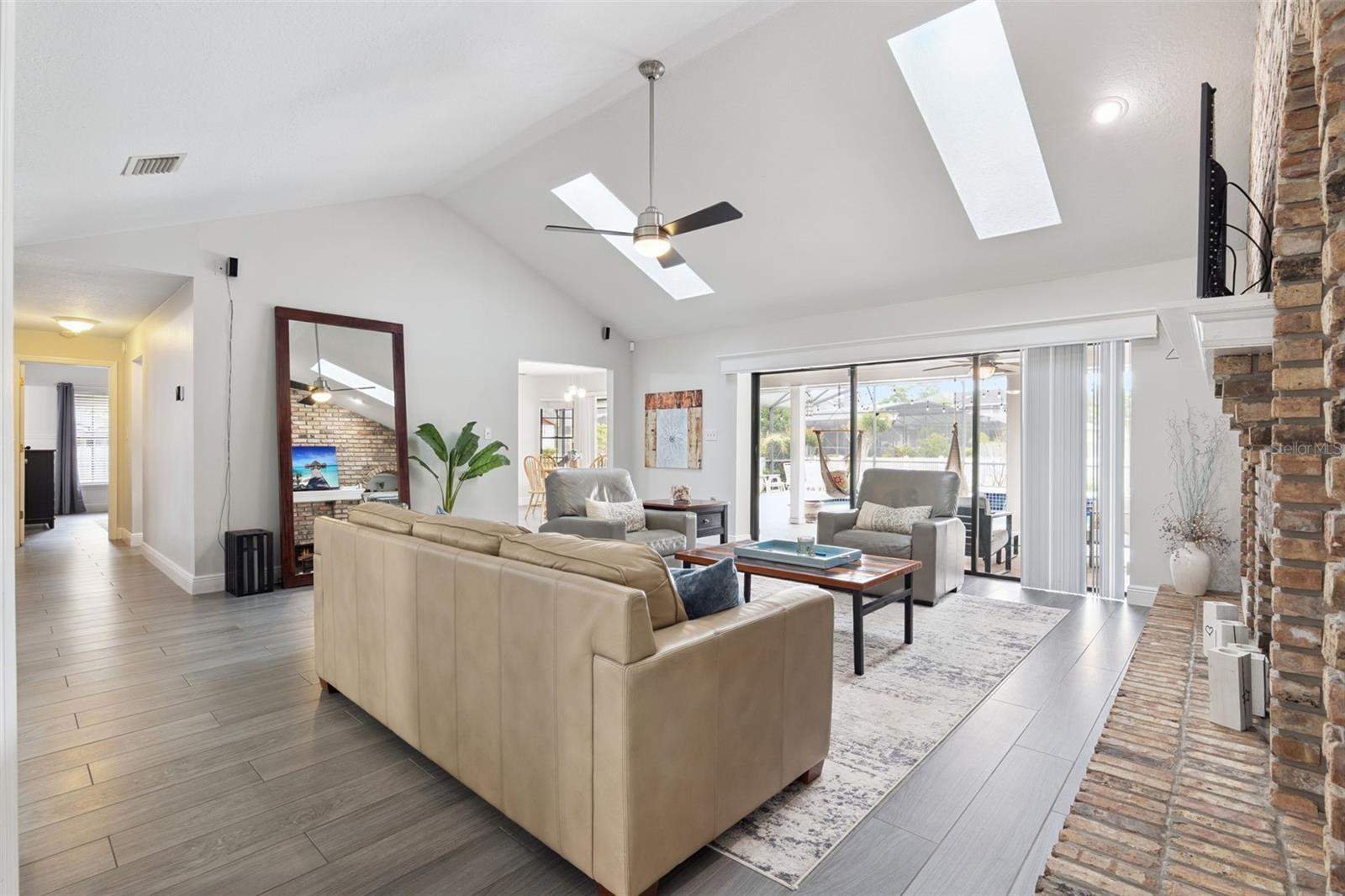 490 WEKIVA COVE RD, LONGWOOD, FL, 32779