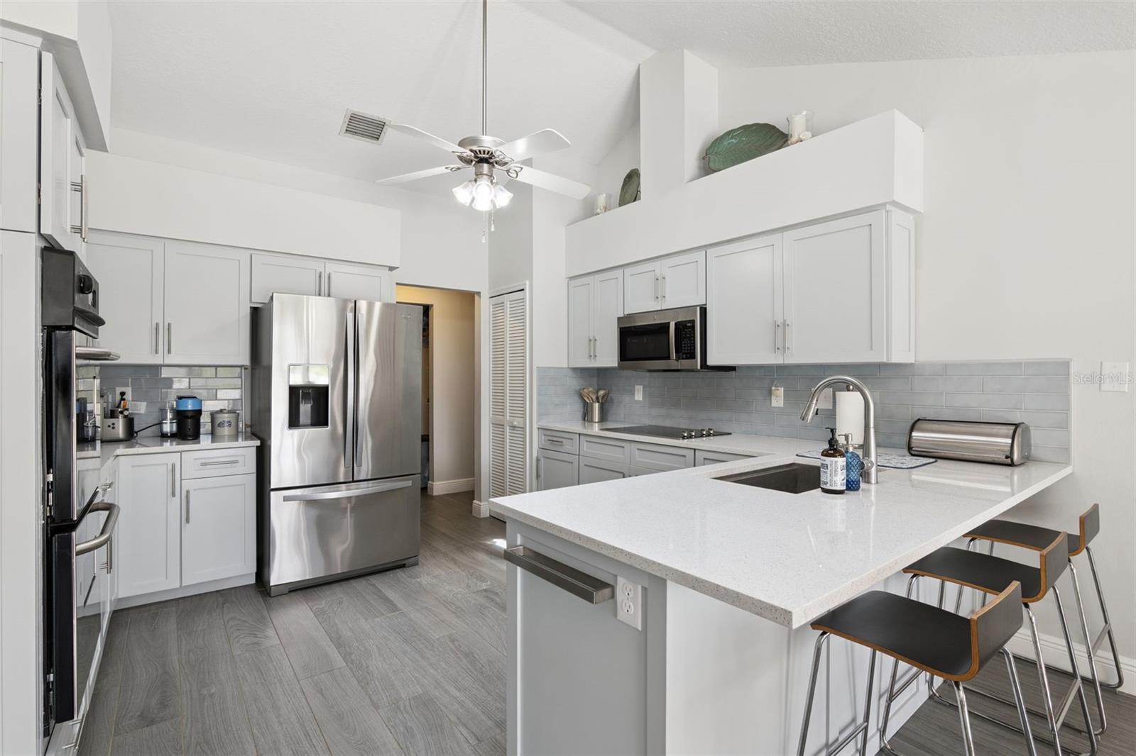 490 WEKIVA COVE RD, LONGWOOD, FL, 32779