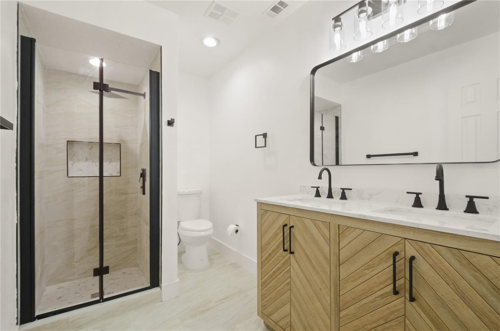 4583 HERITAGE OAK DR, ORLANDO, FL, 32808