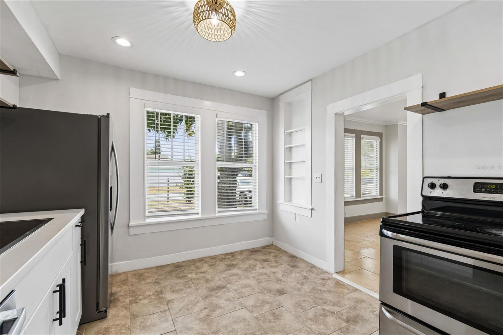 4105 18TH AVE S, ST PETERSBURG, FL, 33711