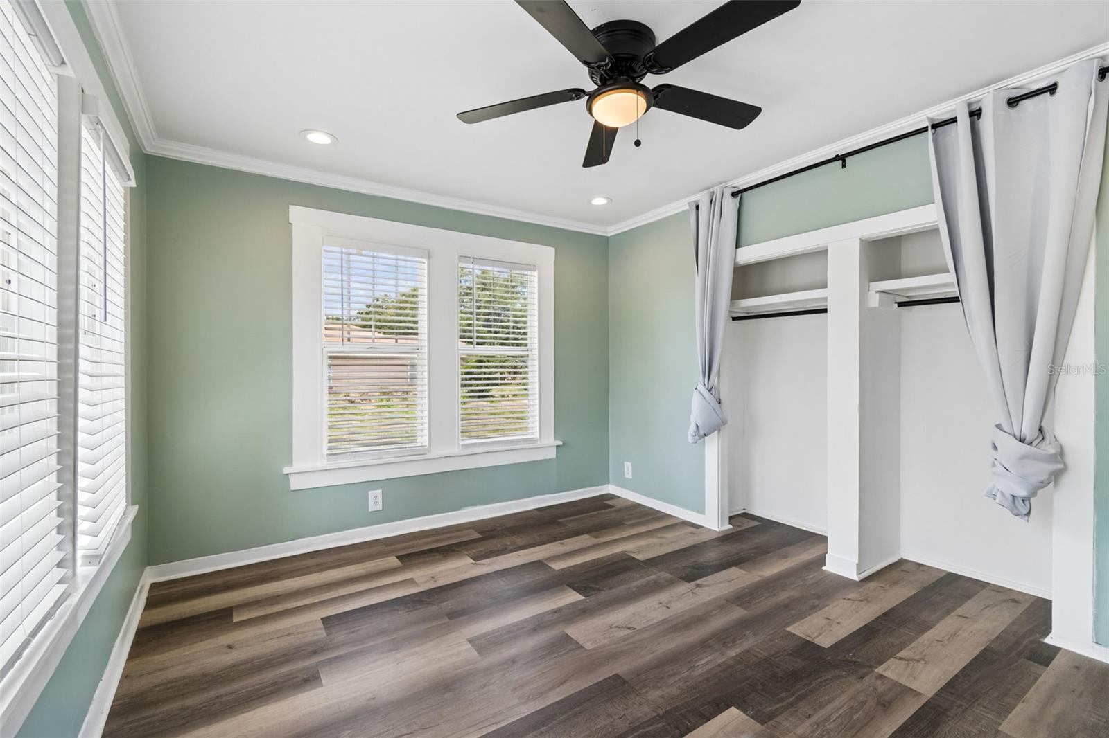 4105 18TH AVE S, ST PETERSBURG, FL, 33711