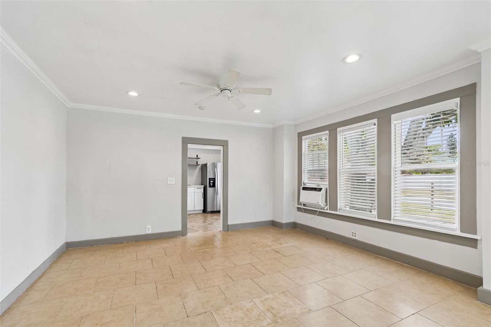 4105 18TH AVE S, ST PETERSBURG, FL, 33711