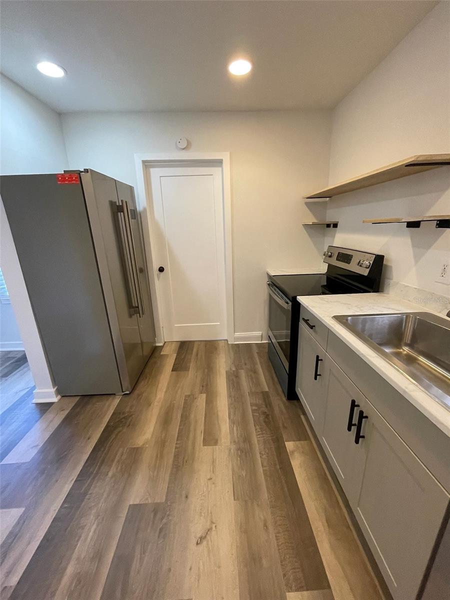 4105 18TH AVE S, ST PETERSBURG, FL, 33711