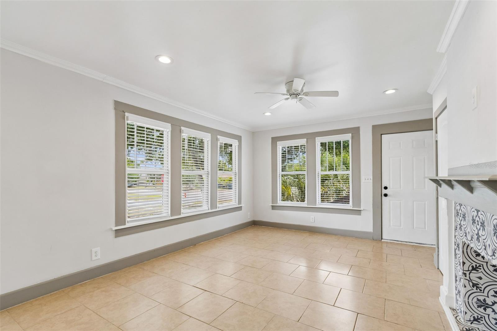 4105 18TH AVE S, ST PETERSBURG, FL, 33711