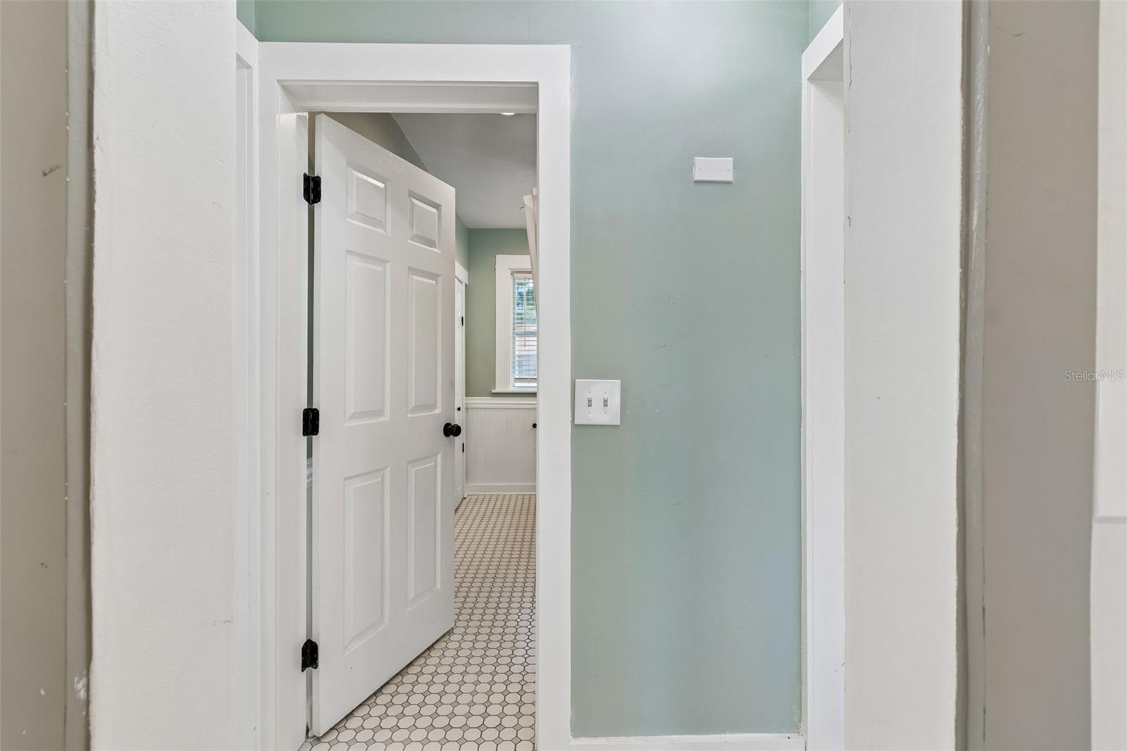 4105 18TH AVE S, ST PETERSBURG, FL, 33711