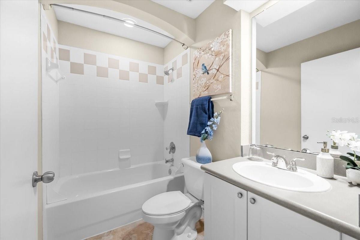 4007 FOXTAIL PALM CT, TAMPA, FL, 33624