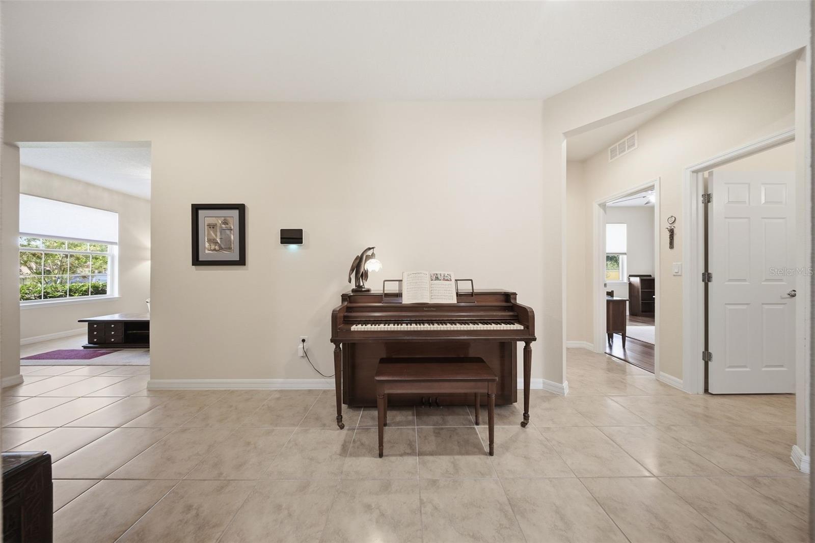 1670 REGAL RIVER CIR, OCOEE, FL, 34761