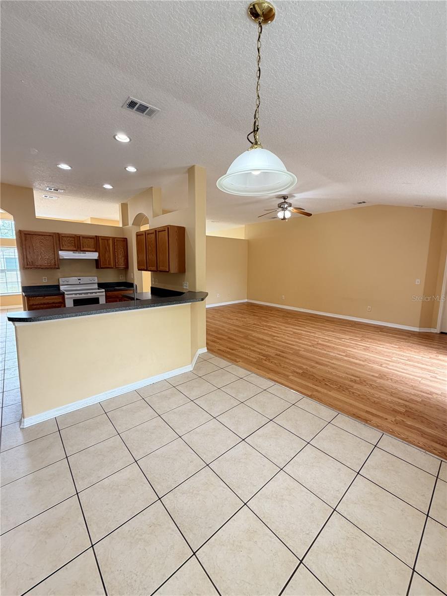 34 ROXANNE LN, PALM COAST, FL, 32164