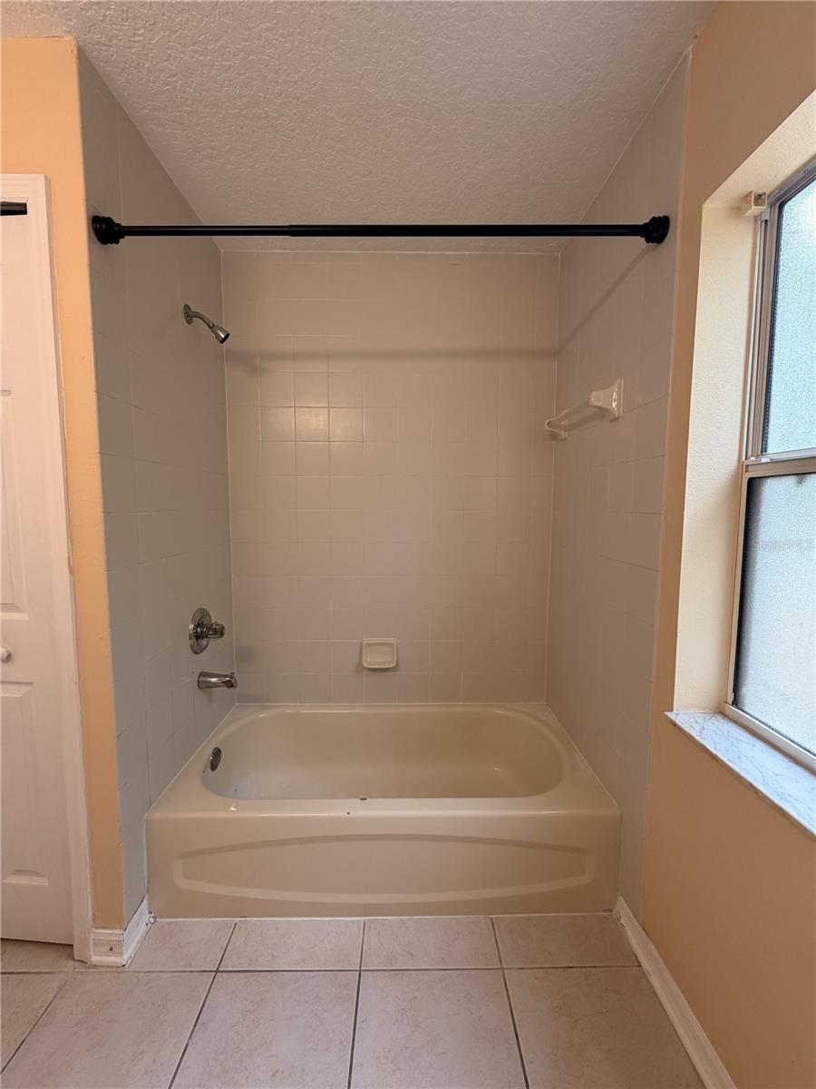 34 ROXANNE LN, PALM COAST, FL, 32164