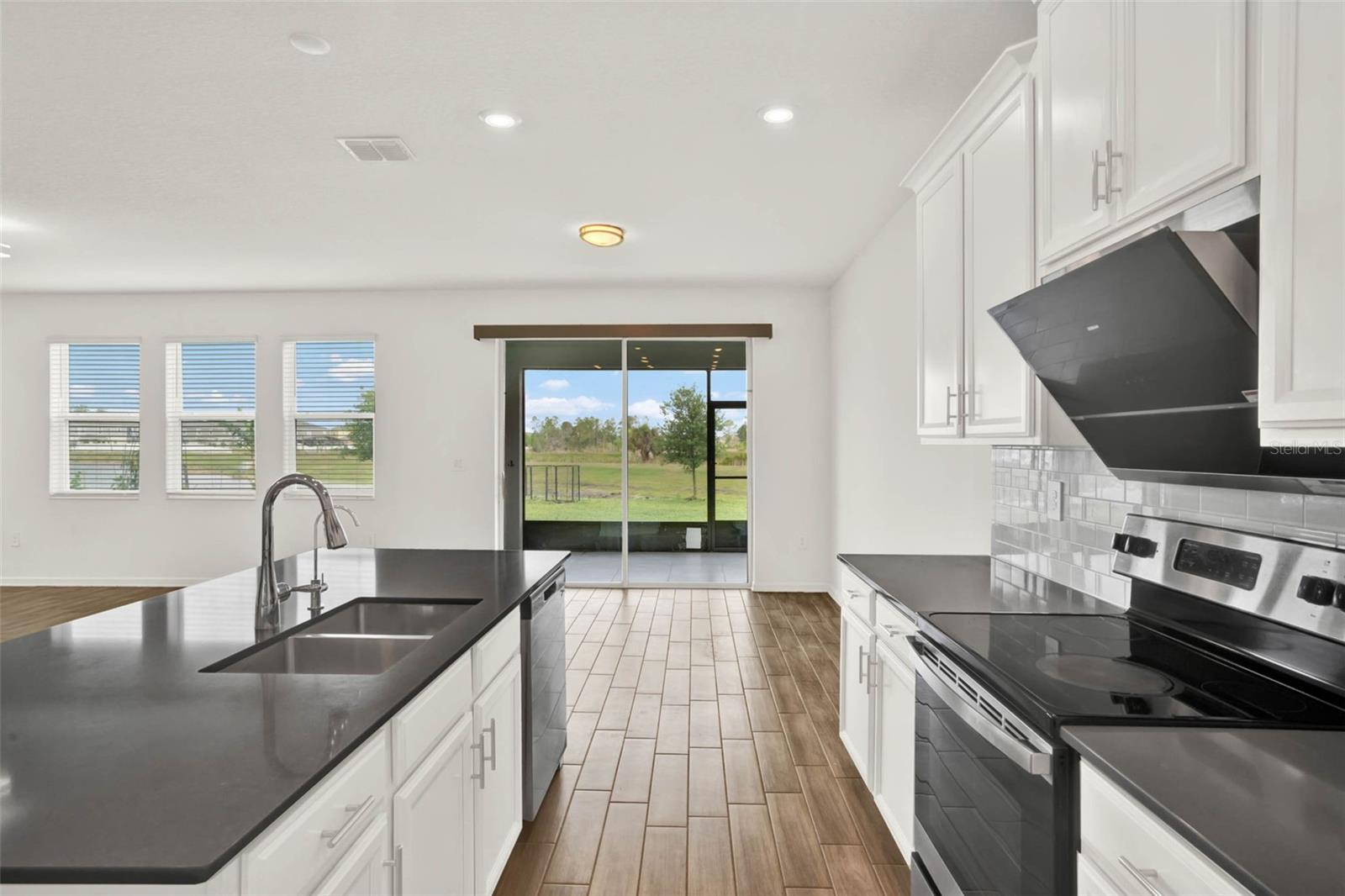 8114 SAYINGS DR, WINTER GARDEN, FL, 34787