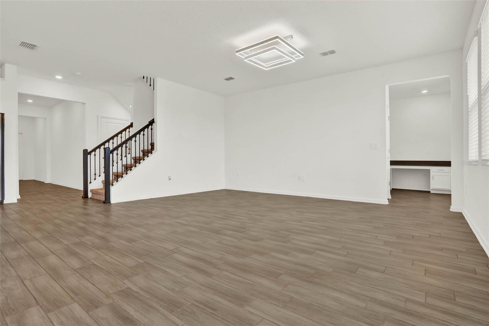 8114 SAYINGS DR, WINTER GARDEN, FL, 34787