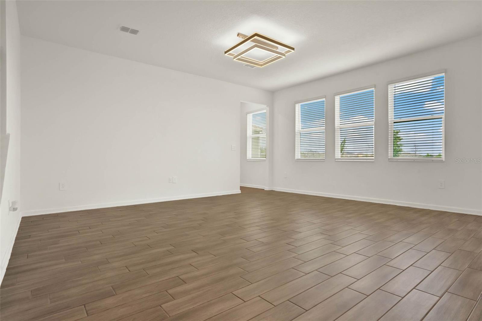 8114 SAYINGS DR, WINTER GARDEN, FL, 34787