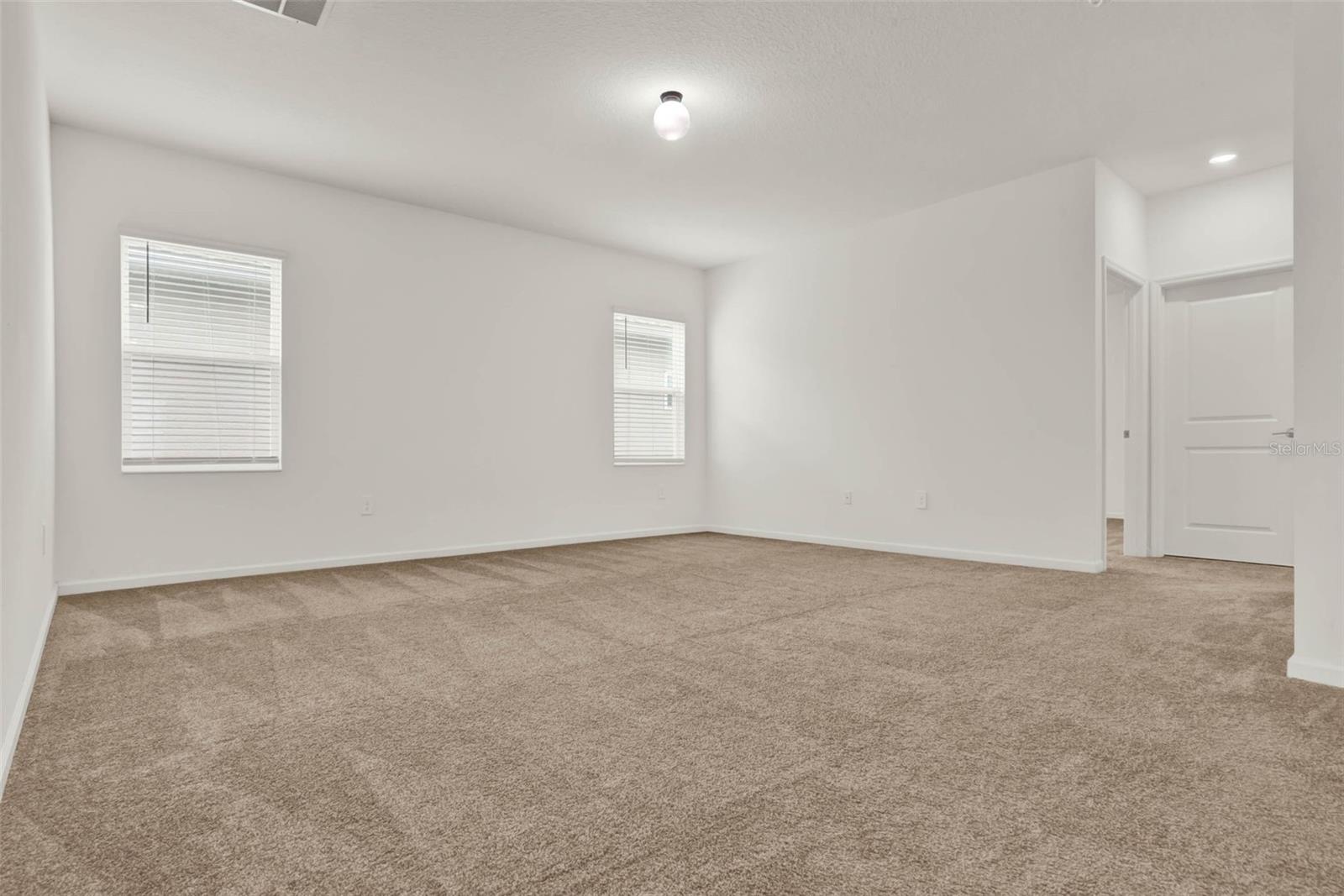 8114 SAYINGS DR, WINTER GARDEN, FL, 34787