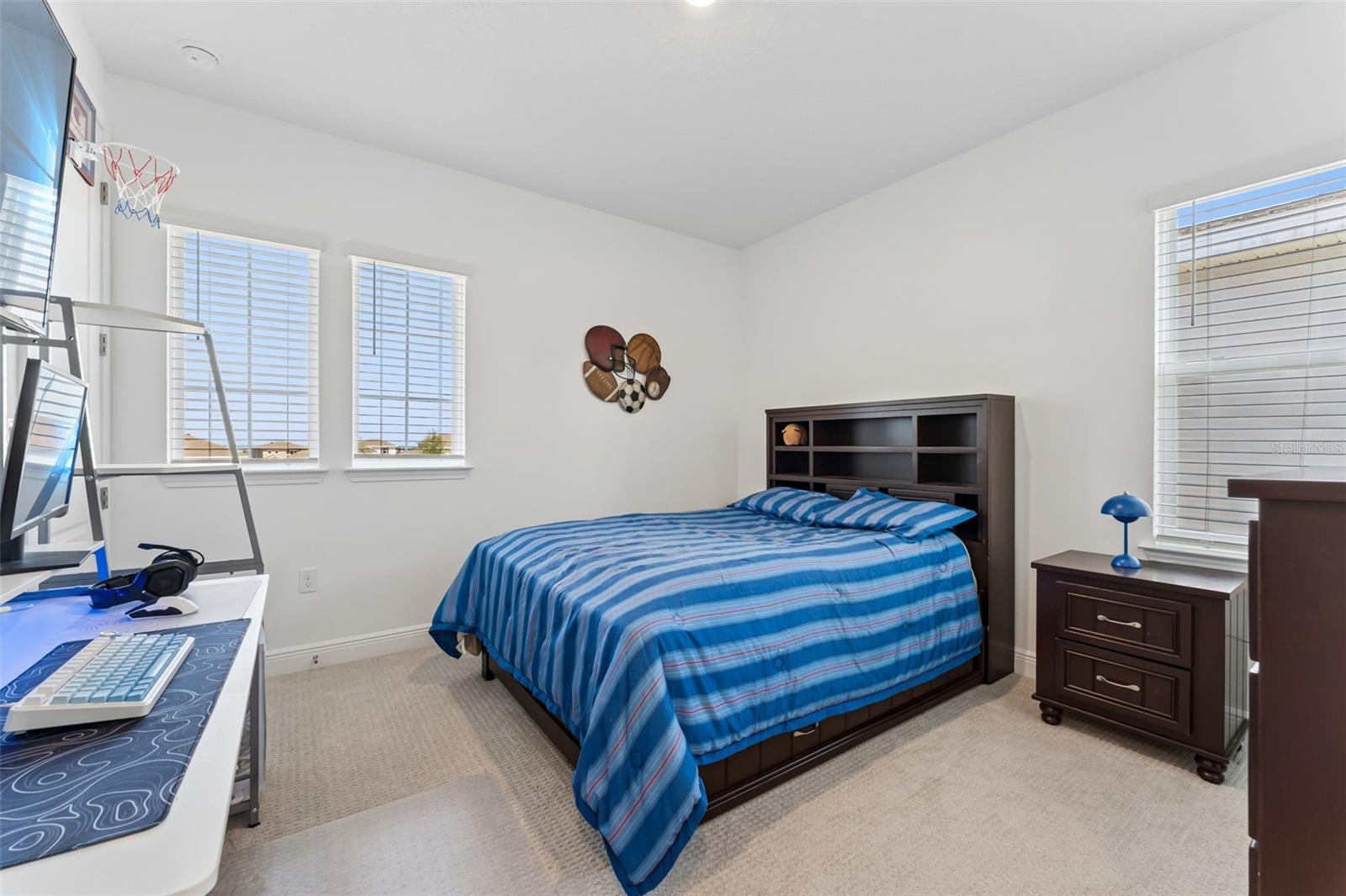 1956 SUNSHINE PEAK DR, MINNEOLA, FL, 34715