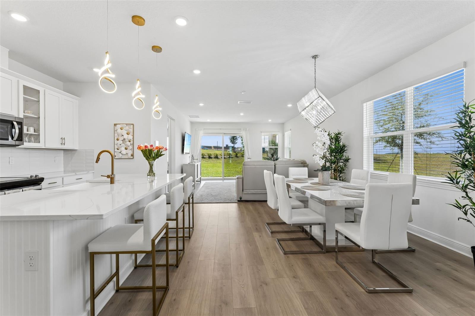 1956 SUNSHINE PEAK DR, MINNEOLA, FL, 34715