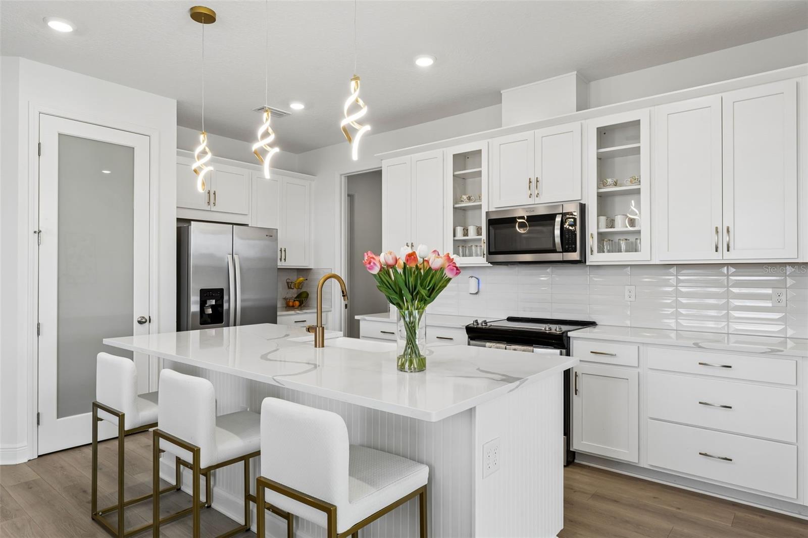 1956 SUNSHINE PEAK DR, MINNEOLA, FL, 34715