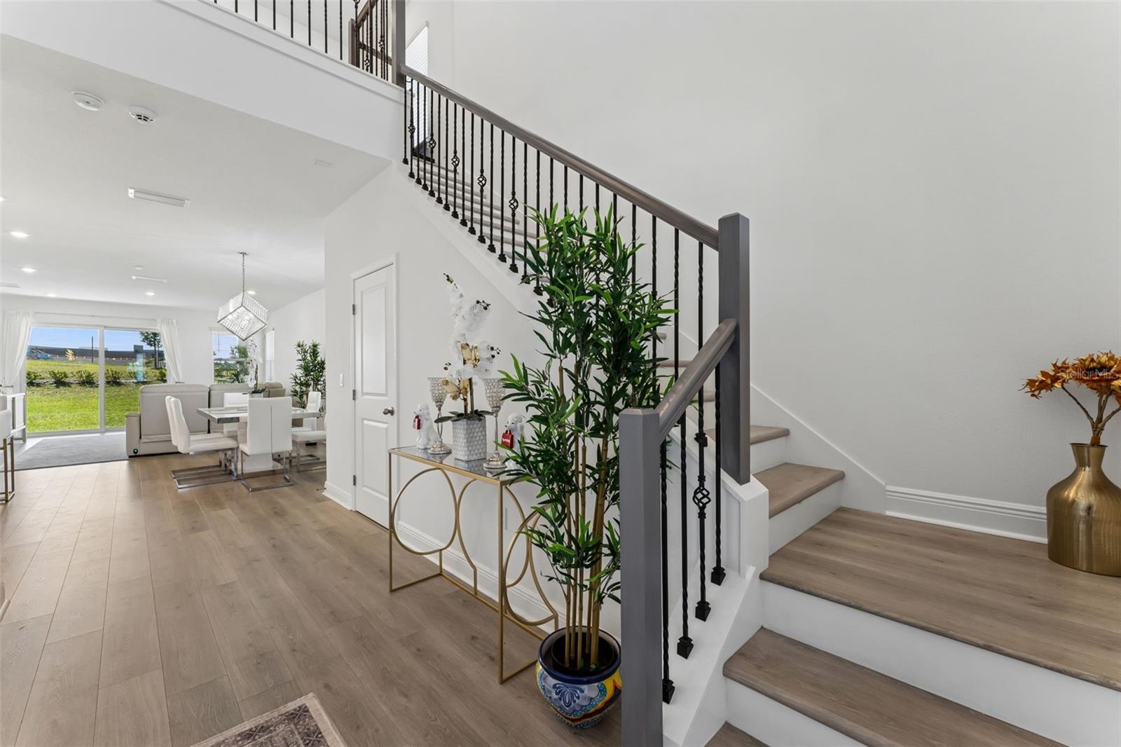 1956 SUNSHINE PEAK DR, MINNEOLA, FL, 34715