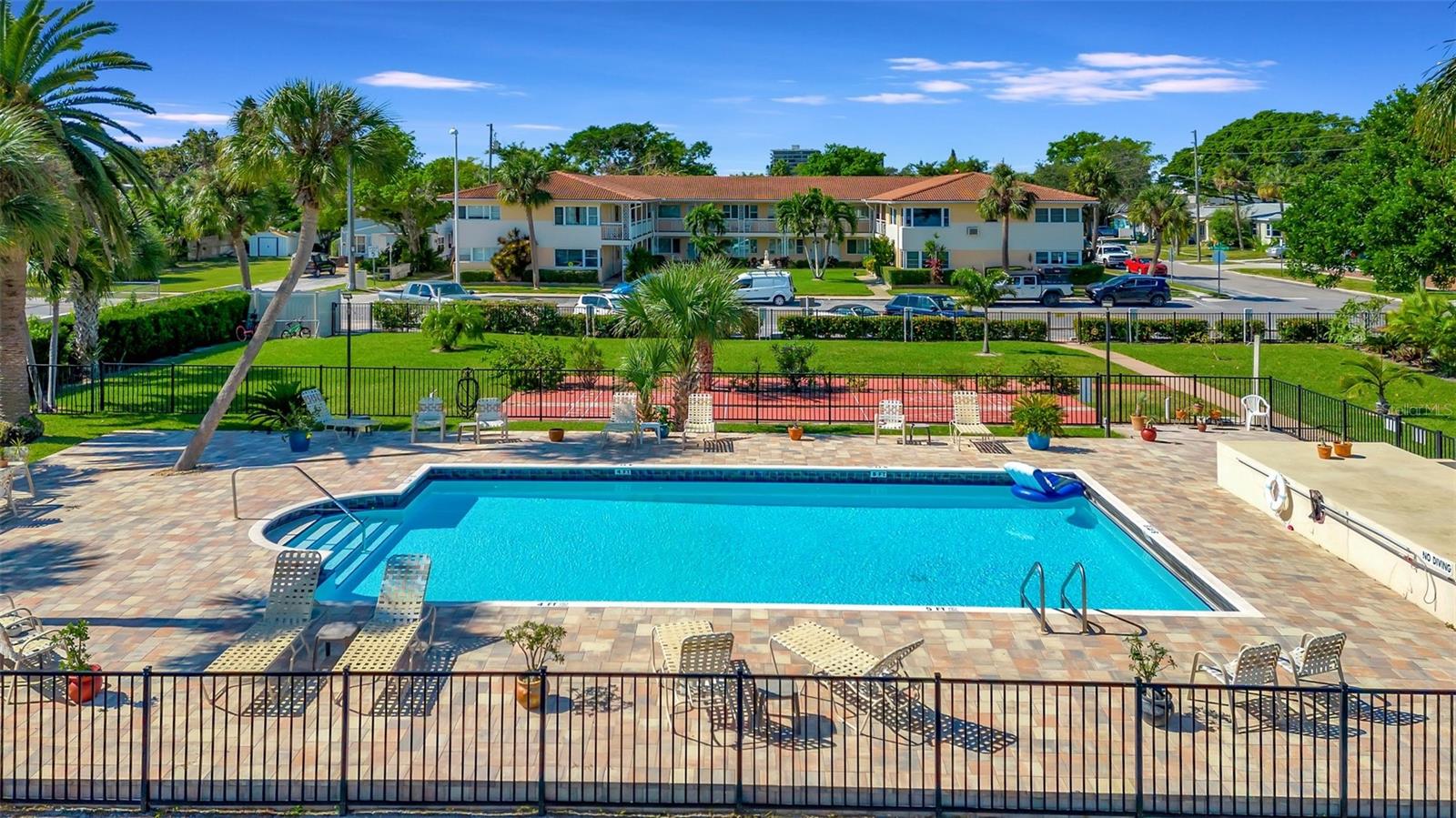 340 78TH AVE, ST PETE BEACH, FL, 33706