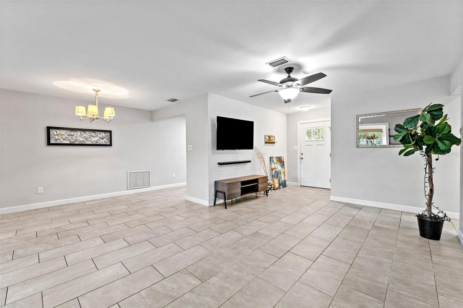 1465 JOEL LN, CLEARWATER, FL, 33755