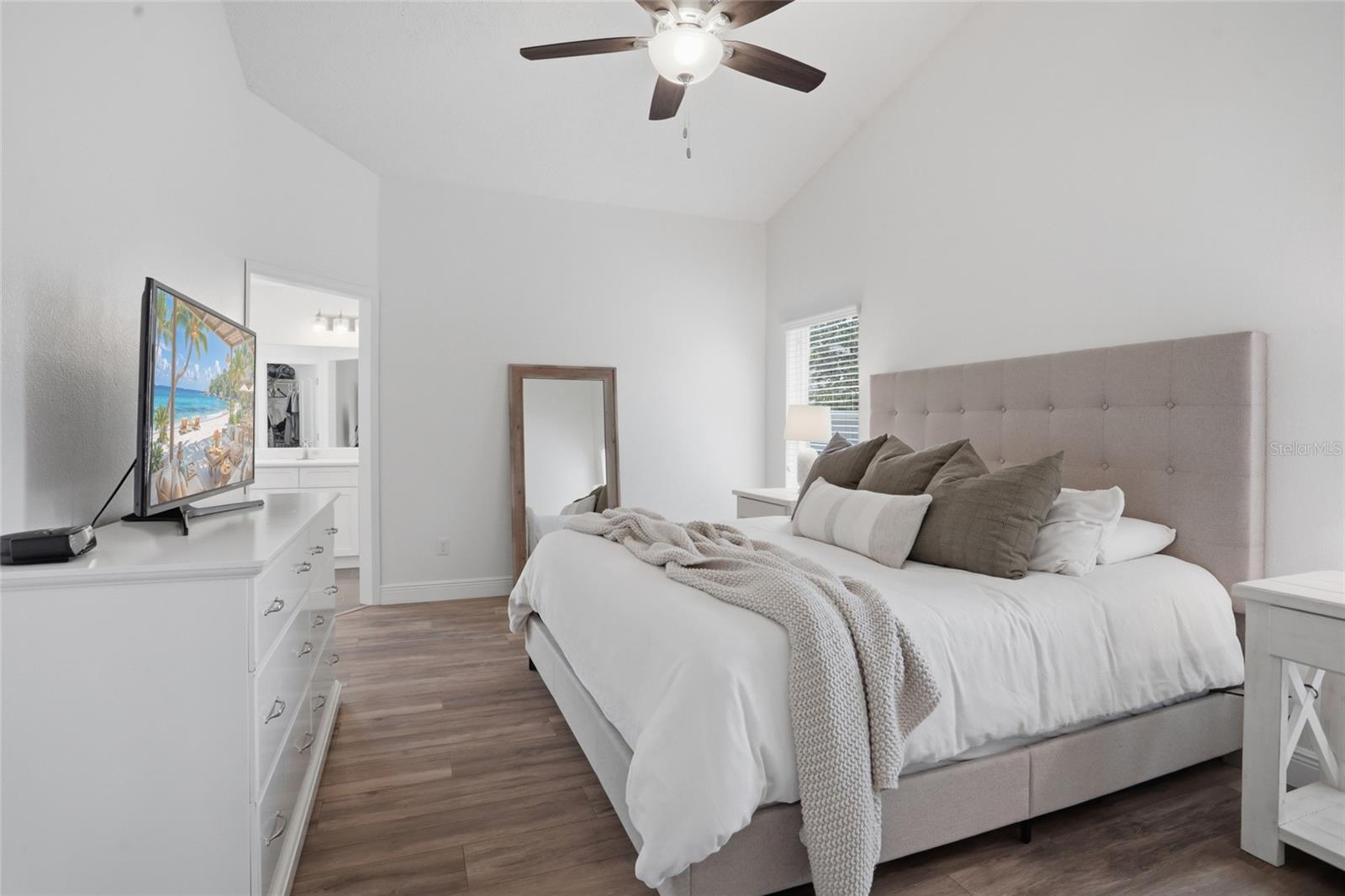 207 TAVESTOCK LOOP, WINTER SPRINGS, FL, 32708