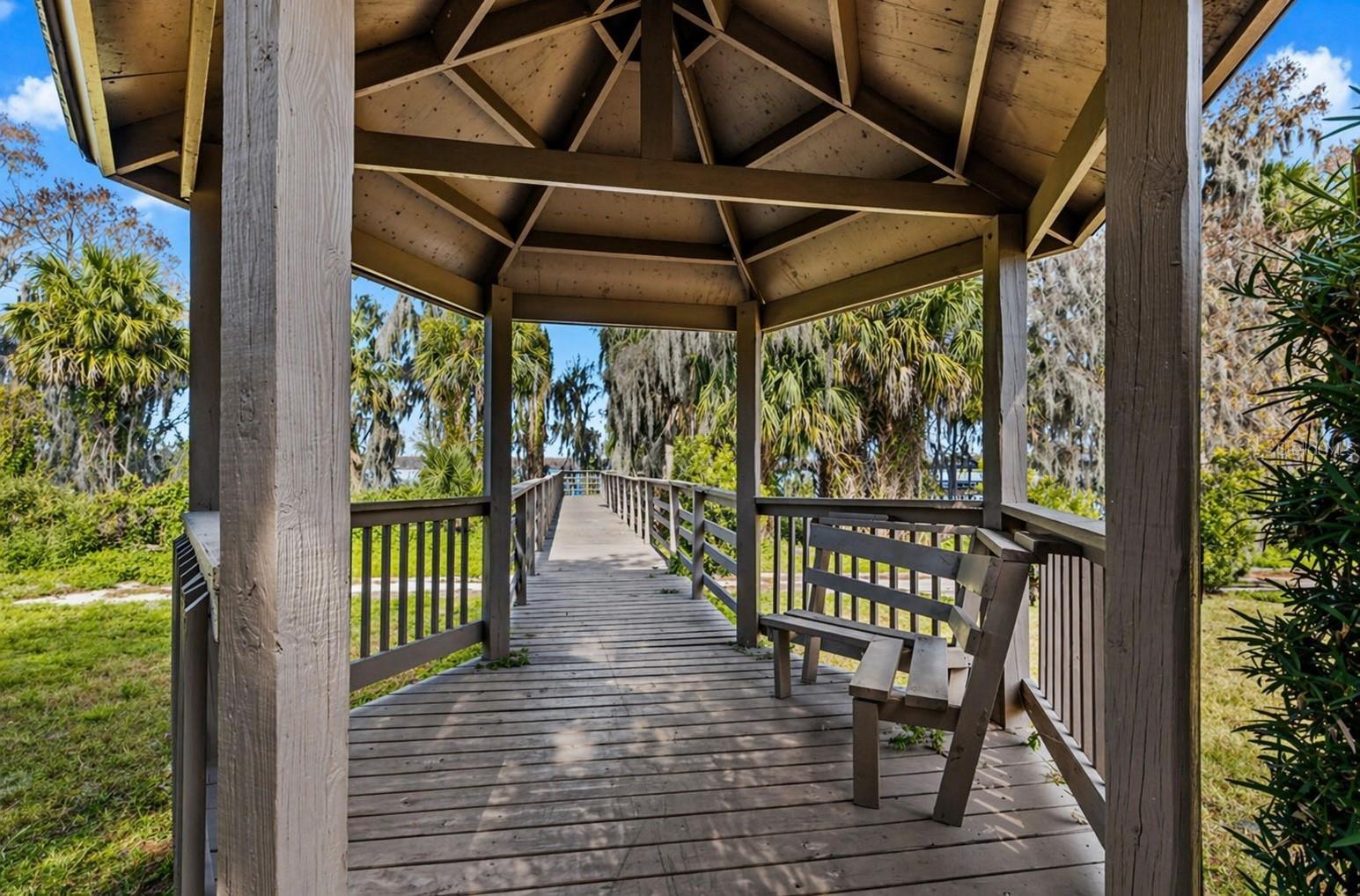 207 TAVESTOCK LOOP, WINTER SPRINGS, FL, 32708