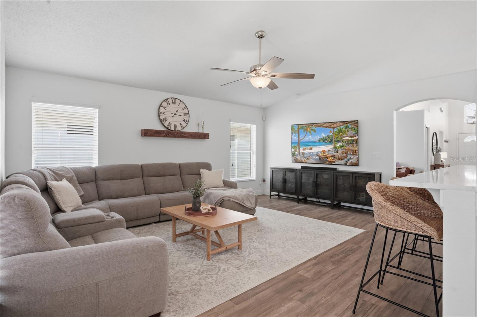 207 TAVESTOCK LOOP, WINTER SPRINGS, FL, 32708