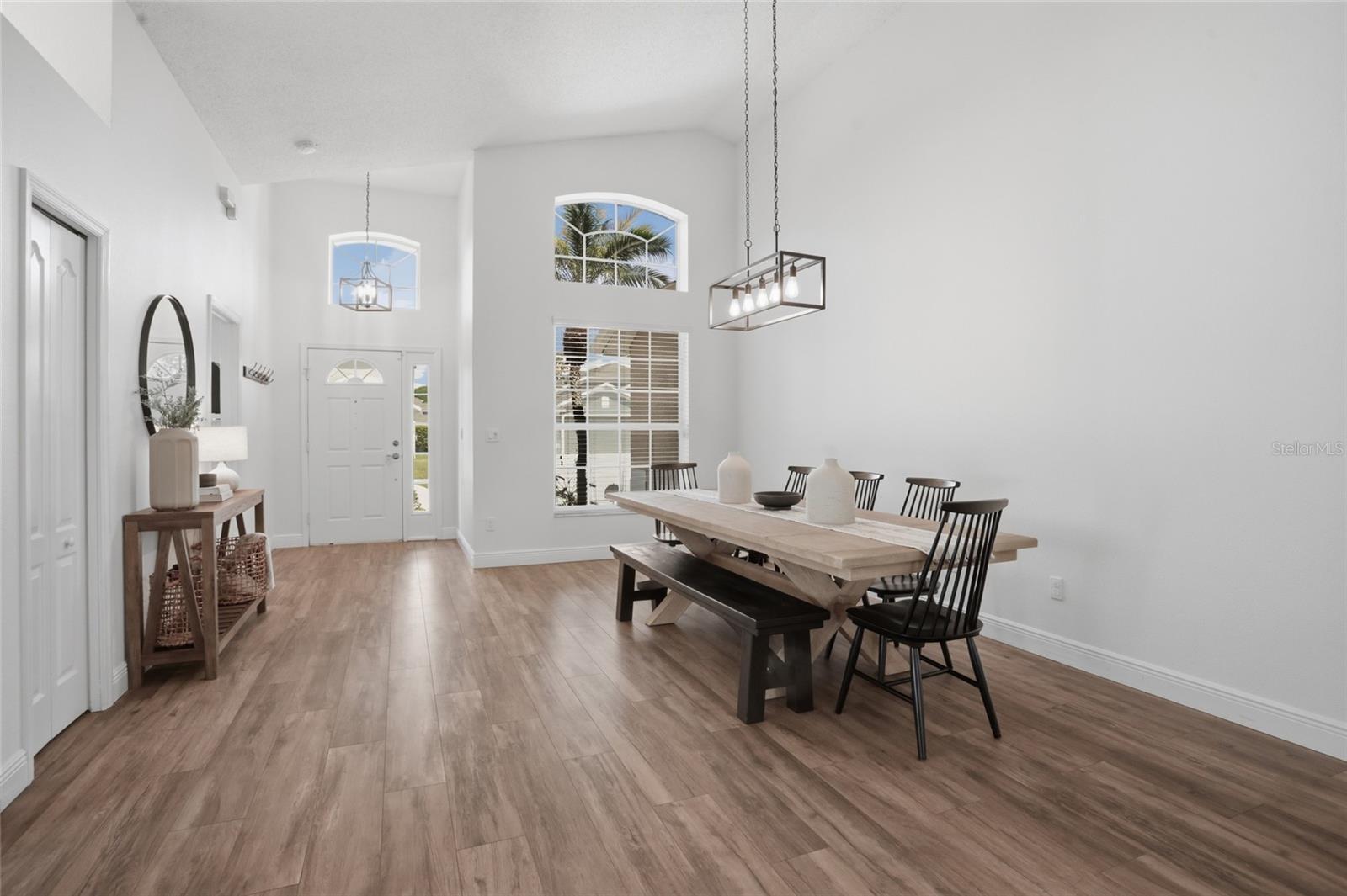 207 TAVESTOCK LOOP, WINTER SPRINGS, FL, 32708