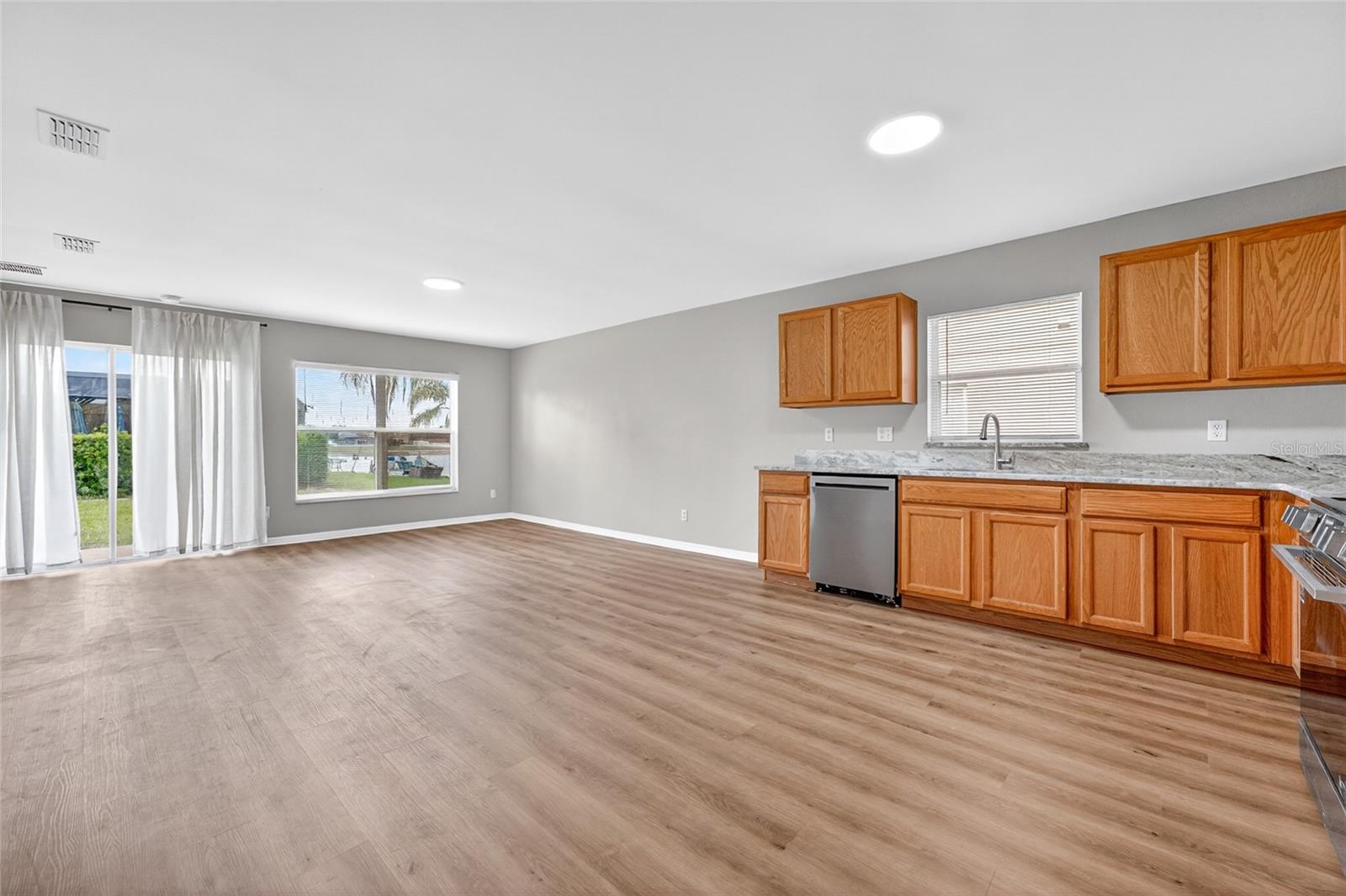 1020 BATTERY POINTE DR, ORLANDO, FL, 32828