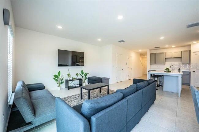 3883 ACADEMIA AVE AVE, LAKELAND, FL, 33803