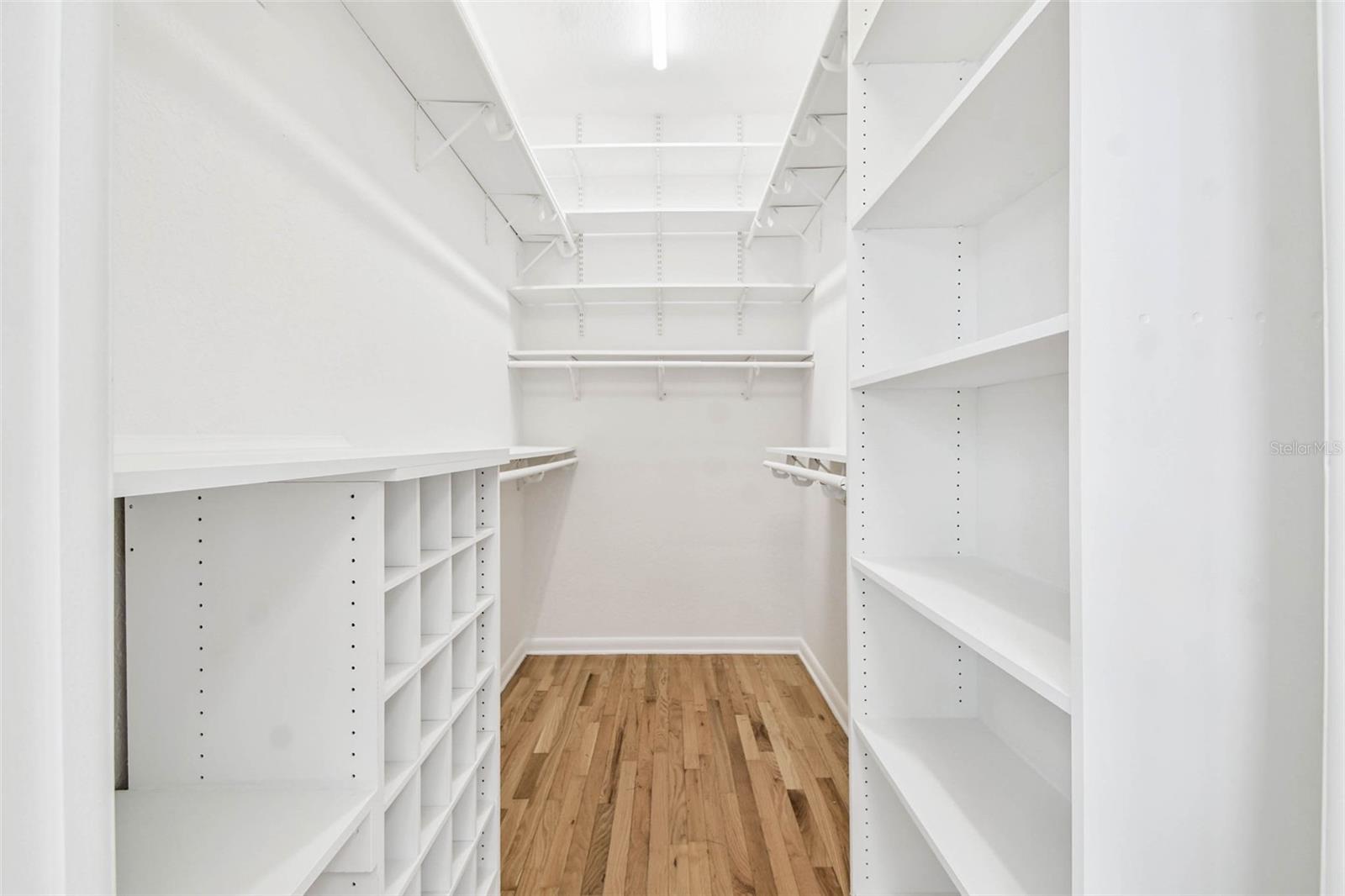 10931 HAMMOCK DR, LARGO, FL, 33774