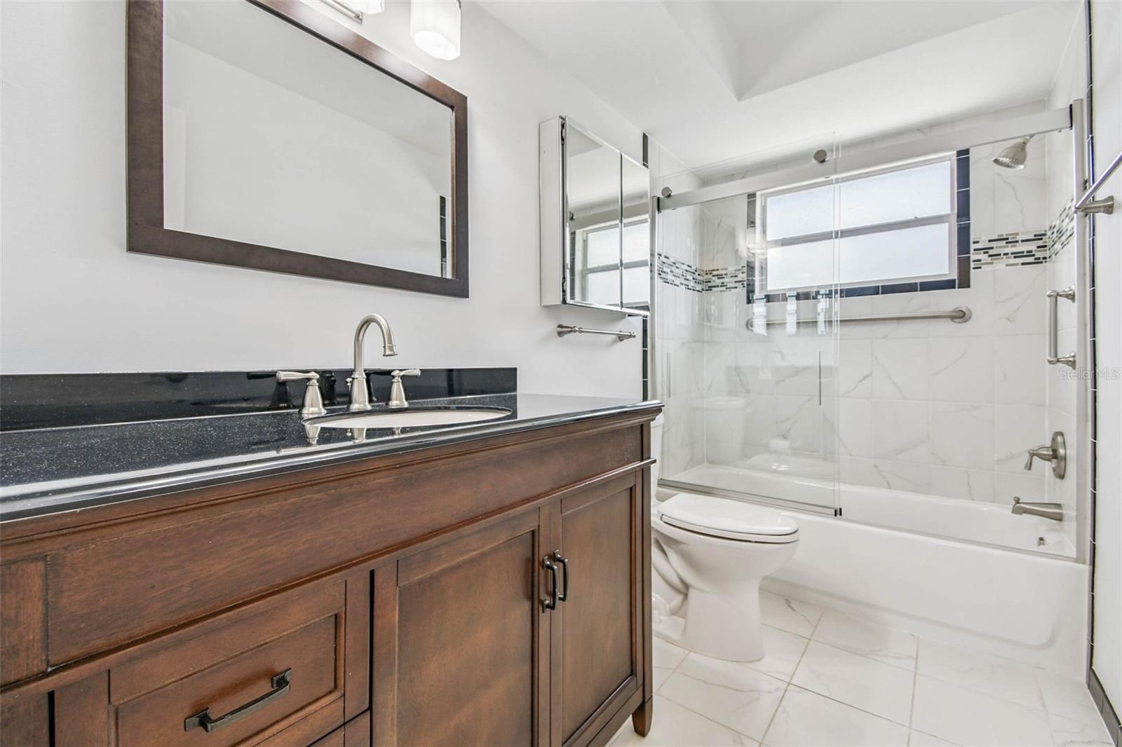 10931 HAMMOCK DR, LARGO, FL, 33774