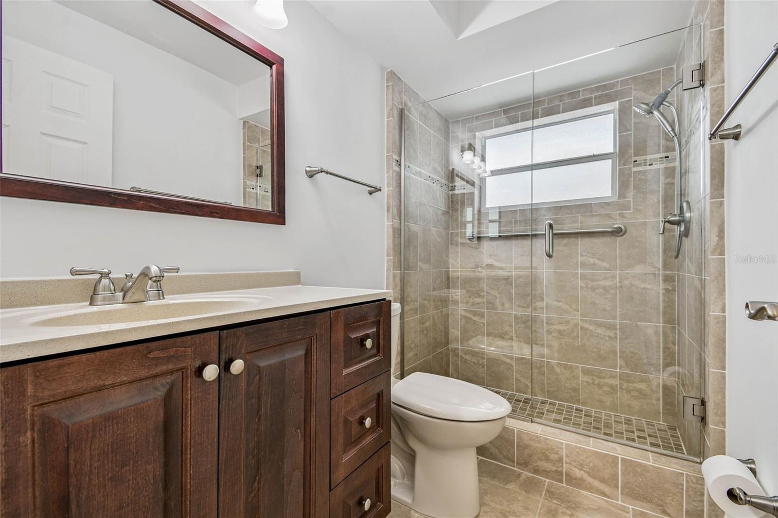 10931 HAMMOCK DR, LARGO, FL, 33774