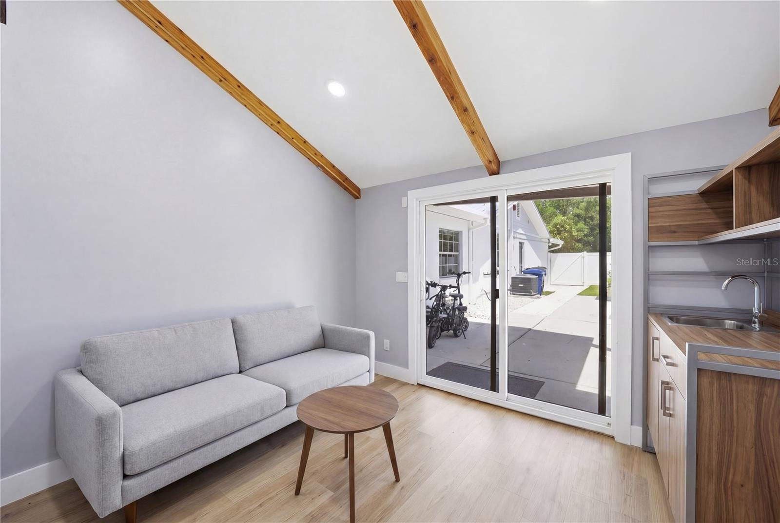 1057 WILLIS AVE, SARASOTA, FL, 34232