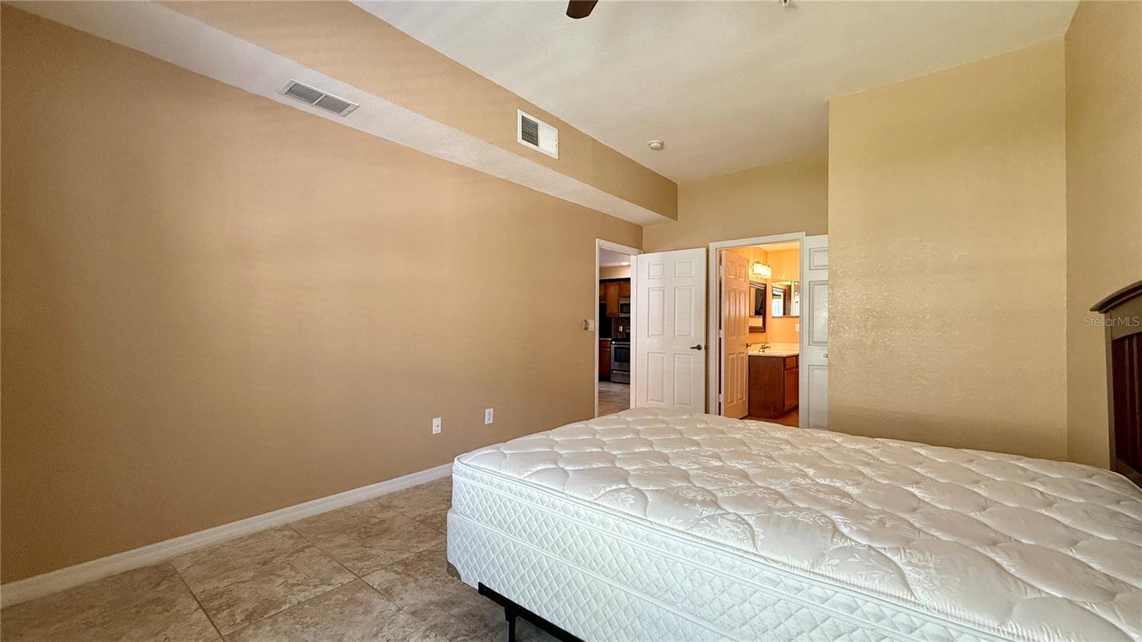 4005 SAN SEBASTIAN DR #107, KISSIMMEE, FL, 34741