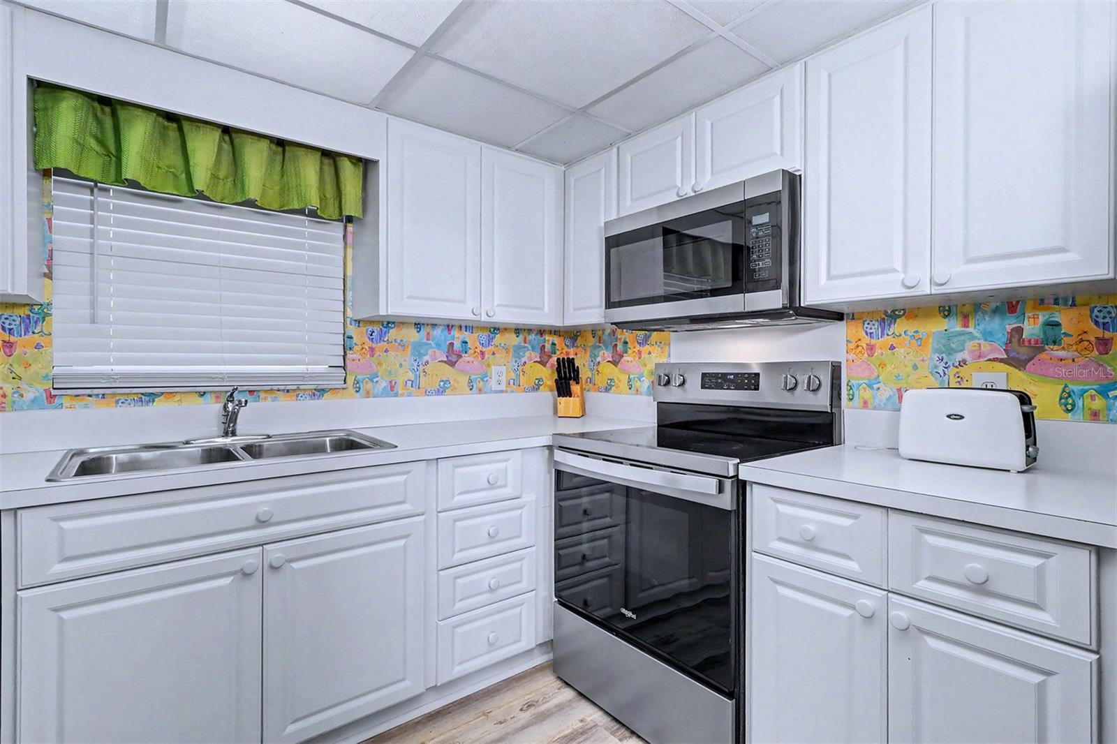 1230 GULF BLVD #404, CLEARWATER BEACH, FL, 33767