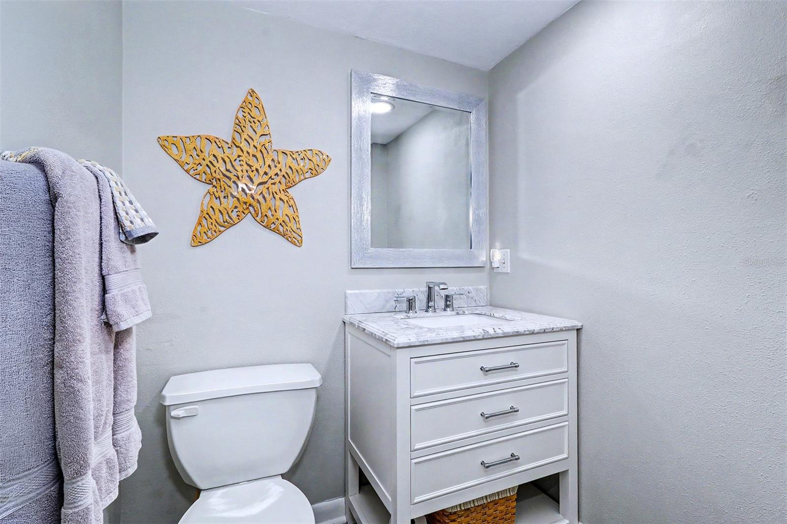 1230 GULF BLVD #404, CLEARWATER BEACH, FL, 33767