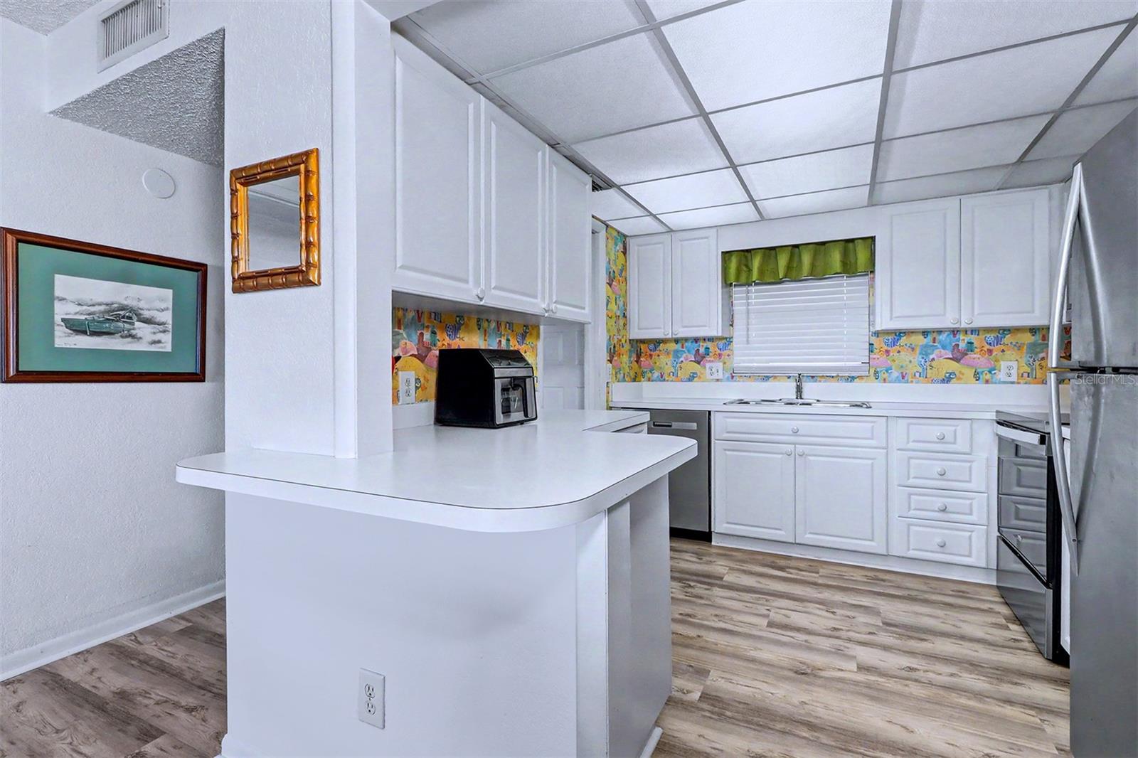 1230 GULF BLVD #404, CLEARWATER BEACH, FL, 33767