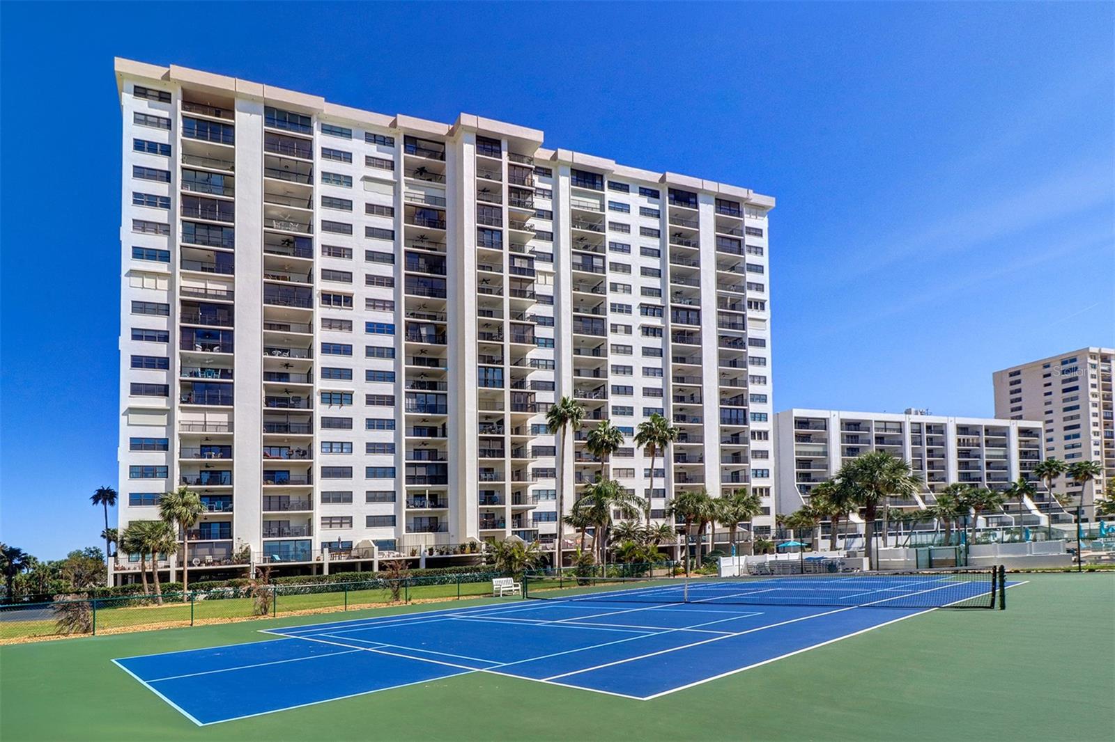 1230 GULF BLVD #404, CLEARWATER BEACH, FL, 33767