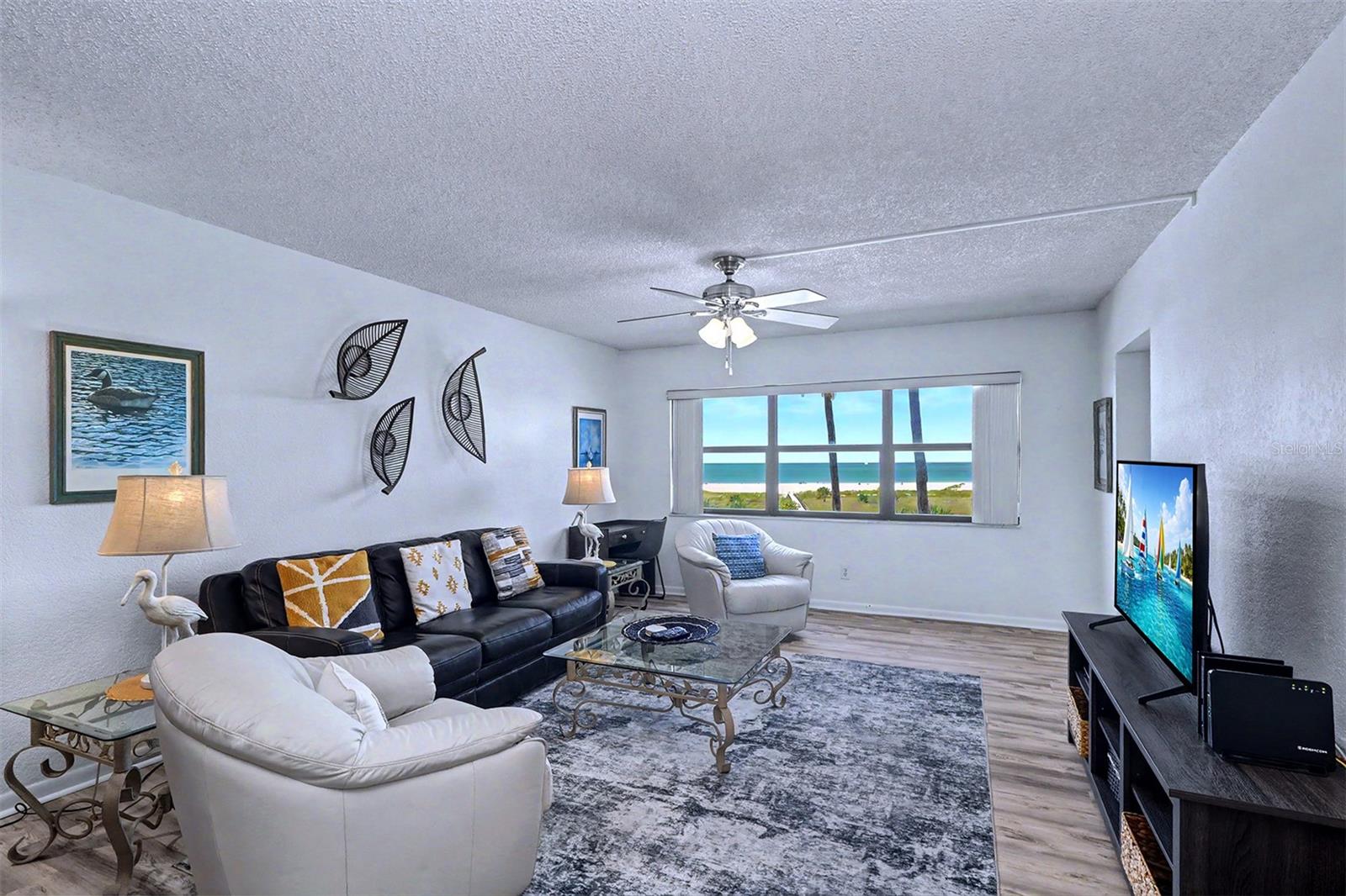 1230 GULF BLVD #404, CLEARWATER BEACH, FL, 33767