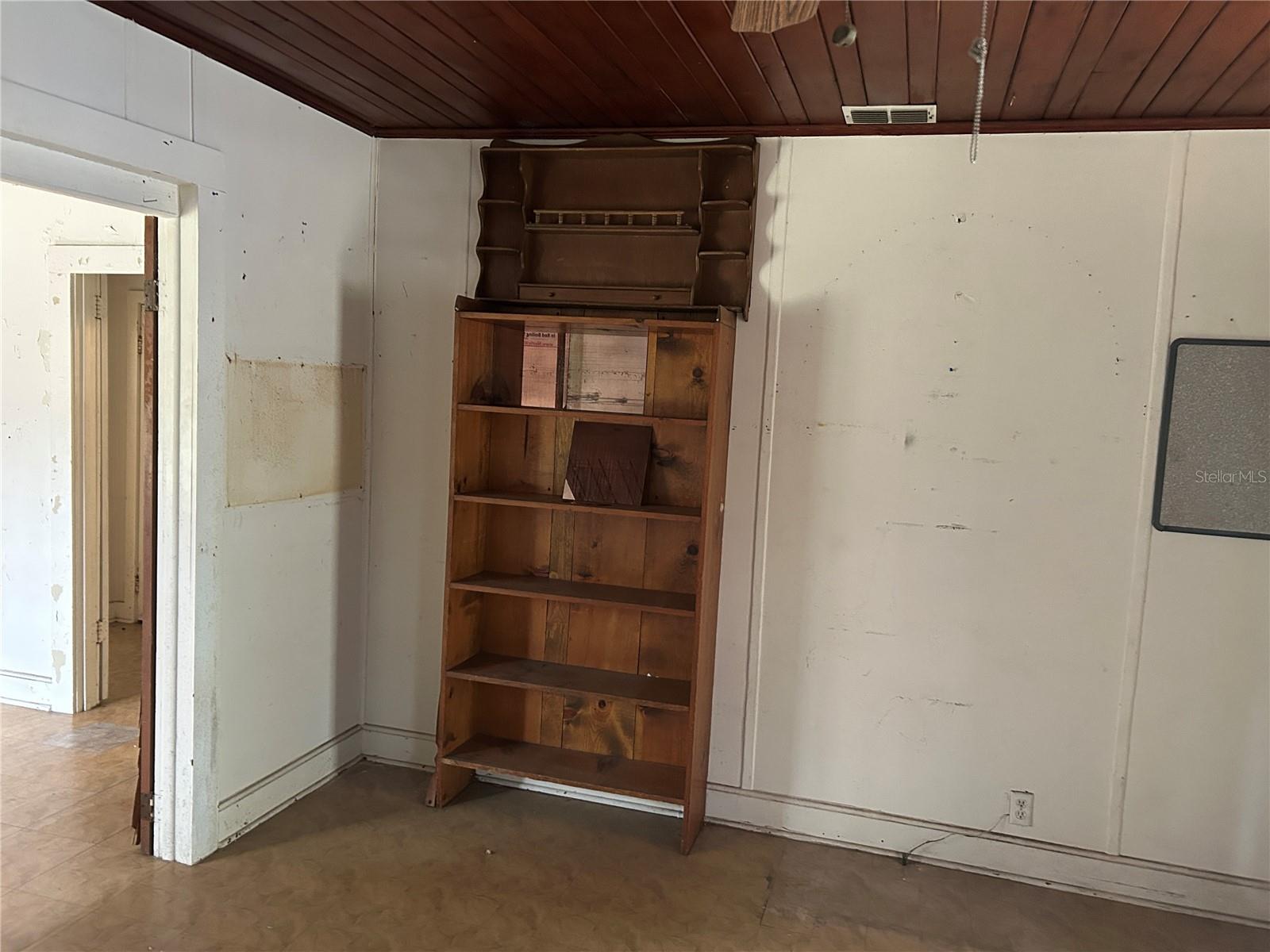 2242 NW 1ST AVE, OCALA, FL, 34475