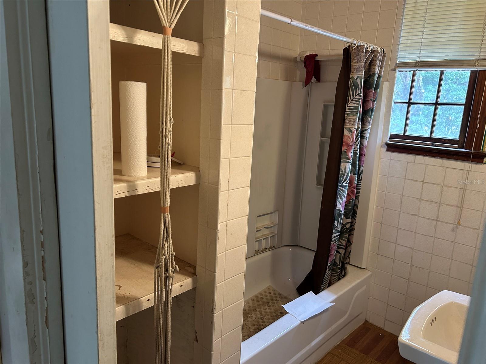 2242 NW 1ST AVE, OCALA, FL, 34475