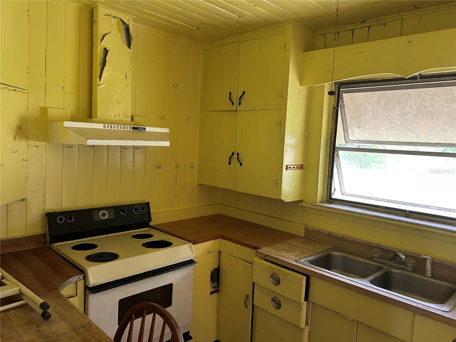 2242 NW 1ST AVE, OCALA, FL, 34475