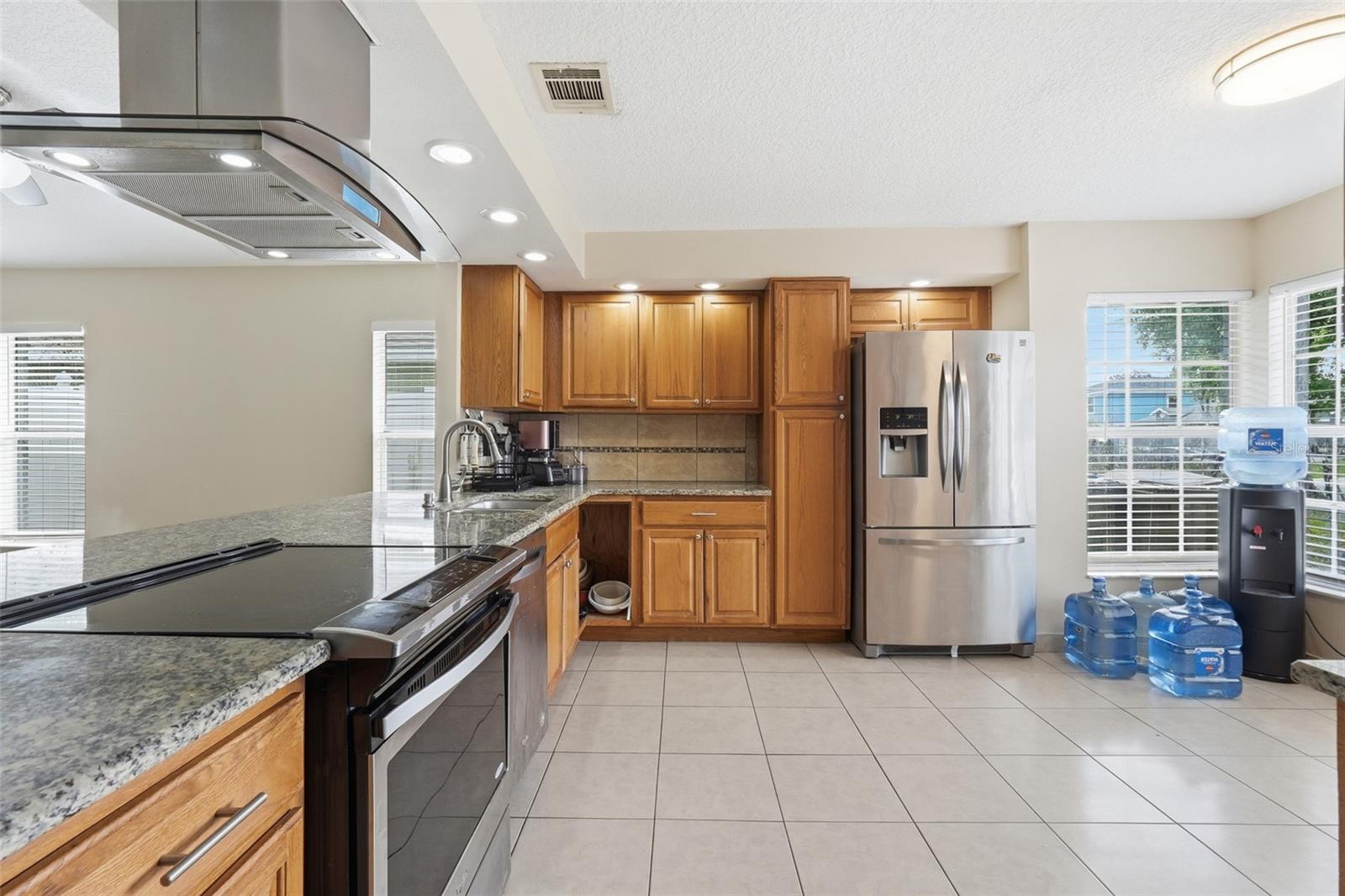 140 SEABREEZE CIR, KISSIMMEE, FL, 34743