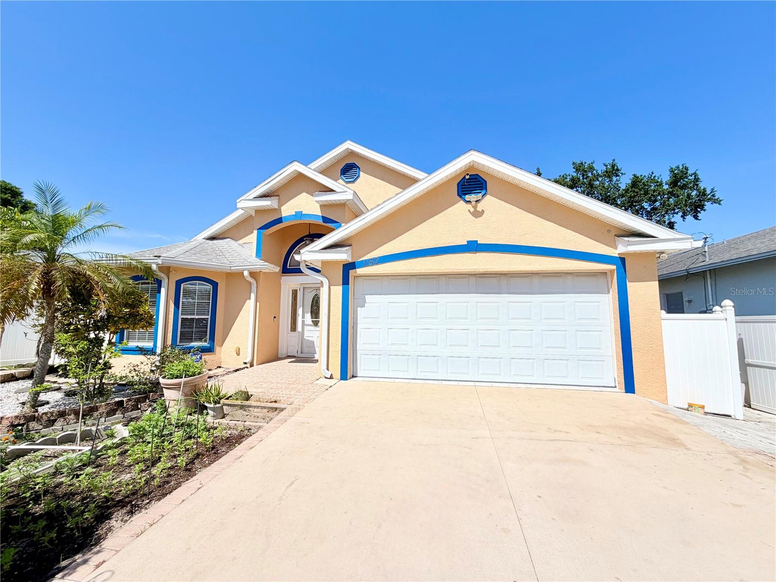 1150 OAKWOOD DR, DUNEDIN, FL, 34698