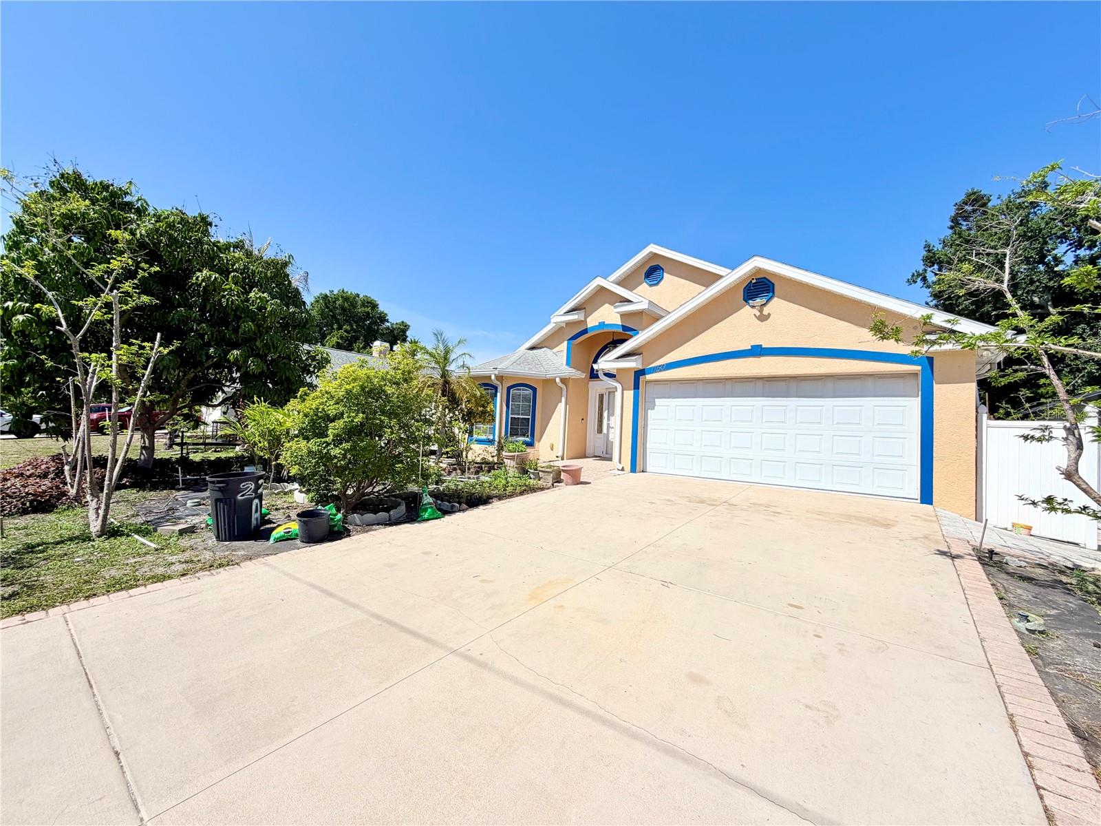 1150 OAKWOOD DR, DUNEDIN, FL, 34698