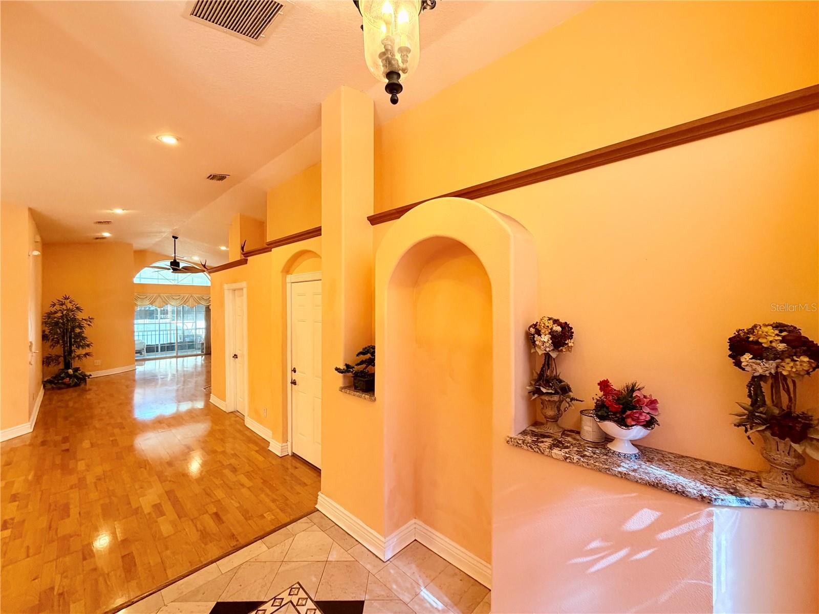 1150 OAKWOOD DR, DUNEDIN, FL, 34698