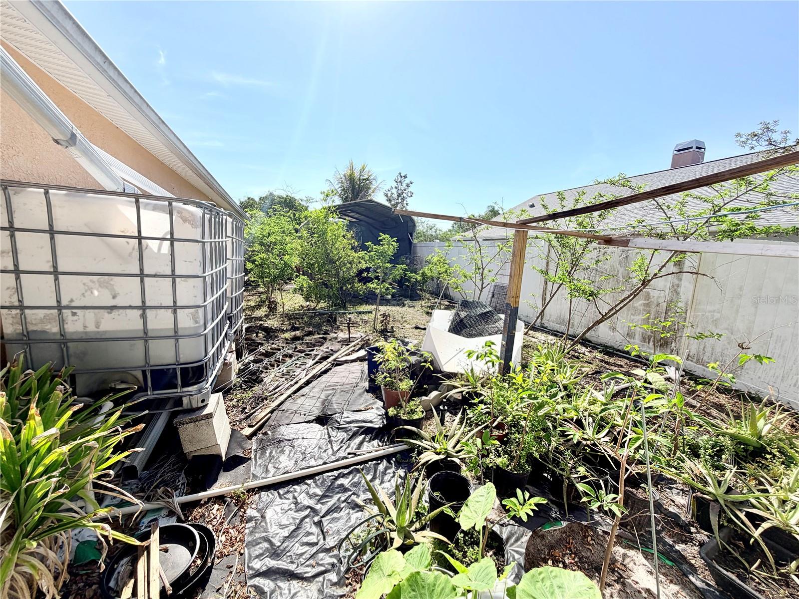 1150 OAKWOOD DR, DUNEDIN, FL, 34698